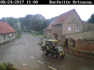 Das aktuelle Bild vom Dorfplatz in Dederstedt- klicken Sie hier